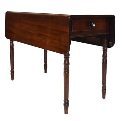 Lot 459 - Pembroke table