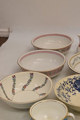 Lot 380 - Quantity of washstand ceramics (ex. Rothschild Exbury house sales)