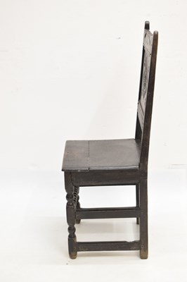 Lot 526 - 17th Century oak chair