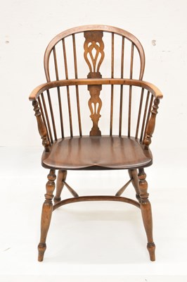 Lot 525 - Windsor chair