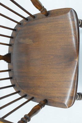 Lot 525 - Windsor chair