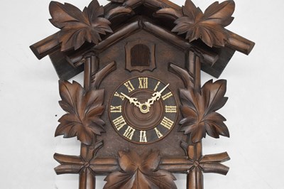 Lot 529 - 20th Century Black Forest carved cuckoo clock