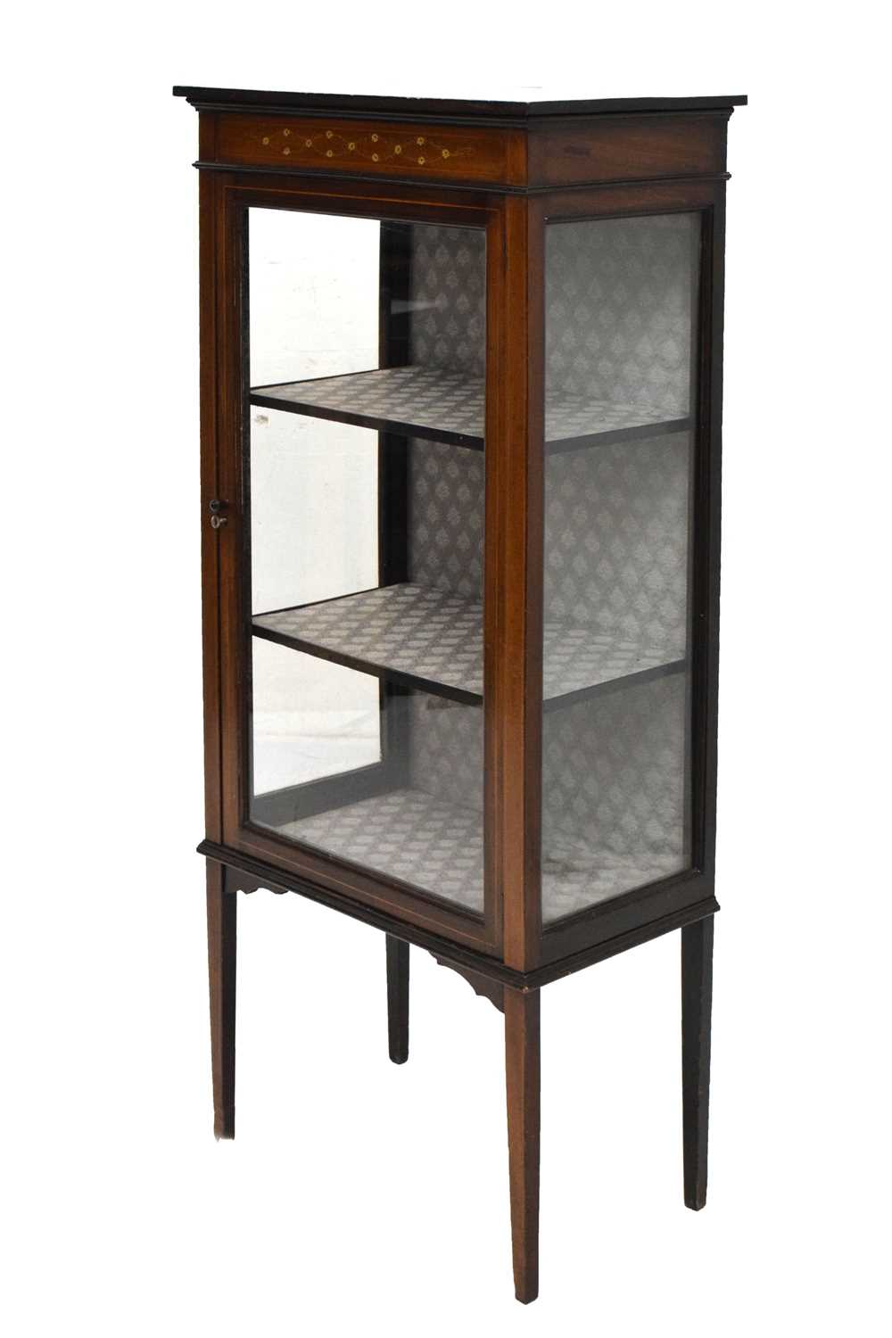 Lot 622 - Edwardian inlaid display cabinet