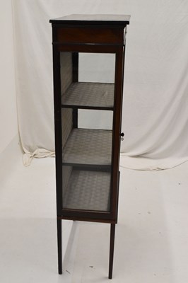 Lot 622 - Edwardian inlaid display cabinet