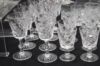 Lot 332 - Assorted cut glassware