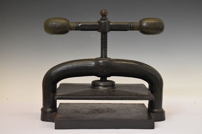 Lot 195 - Bristol-made book press