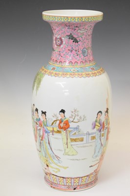 Lot 404 - Two large Chinese Famille Rose vases