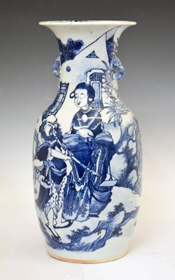 Lot 444 - Oriental blue and white vase