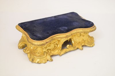Lot 565 - Continental porcelain mantel clock