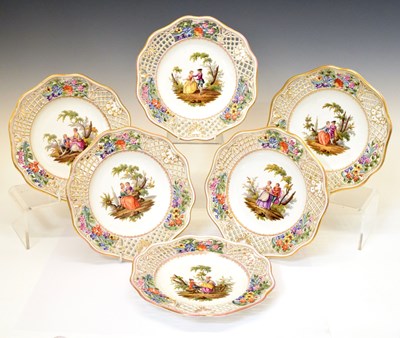 Lot 424 - Six Meissen plates