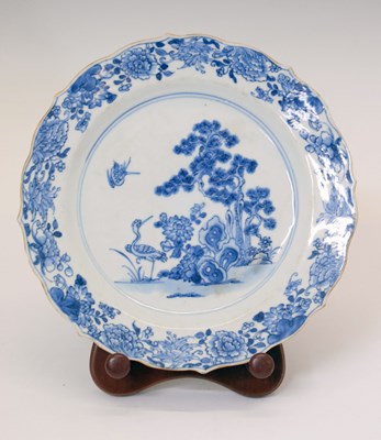 Lot 410 - Chinese export porcelain plate c.1800