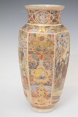 Lot 431 - Japanese Satsuma vase