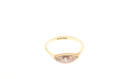 Lot 8 - '18ct plat' marquise-shaped diamond ring