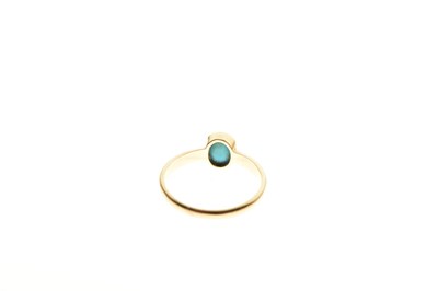 Lot 36 - Single stone ring set turquoise cabochon