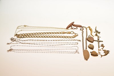 Lot 65 - Small quantity of jewellery including a 9ct gold bracelet