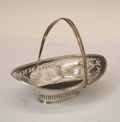 Lot 142 - Edward VII oval silver basket with swing handle