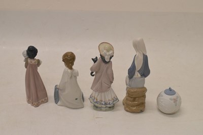 Lot 377 - Large quantity of Nao and Lladro figures