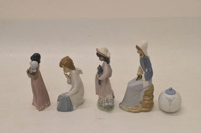 Lot 377 - Large quantity of Nao and Lladro figures