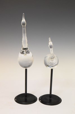 Lot 339 - Five Studio Ahus (Sweden) glass models of swans