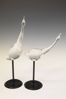 Lot 339 - Five Studio Ahus (Sweden) glass models of swans