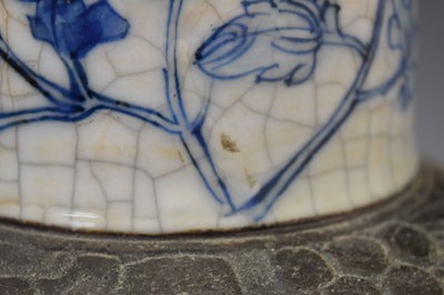 Lot 391 - Chinese blue and white crackle ware vase