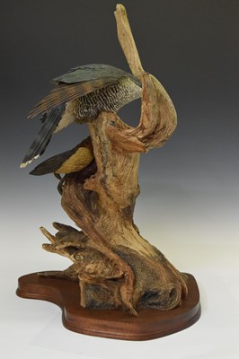 Lot 180 - Large Wildlife Art Ltd. resin model of a bird of prey