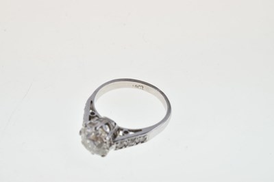 Lot 3 - Single stone diamond ring