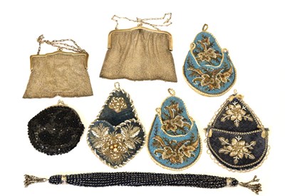 Lot 183 - Collection of beadwork purses, etc