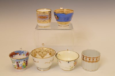 Lot 385 - Collection of 19th Century English porcelain cups, saucers, etc