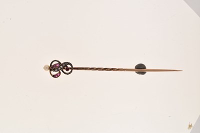 Lot 60 - A diamond, pearl and stone set stick pin