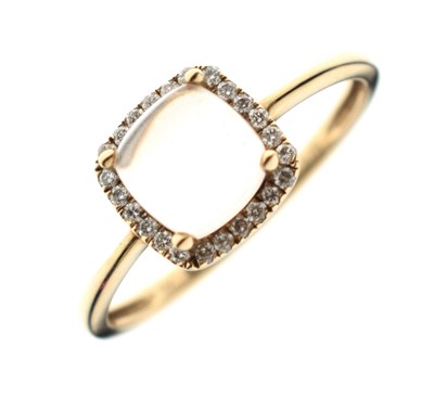 Lot 62 - 9ct gold, moonstone cabochon and diamond 9ct ring
