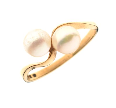 Lot 46 - Two-stone cultured pearl crossover 9ct gold ring