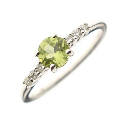 Lot 57 - 9ct white gold, peridot and diamond dress ring