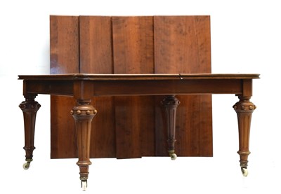 Lot 725 - Victorian plum-pudding mahogany extending dining table with four leaves