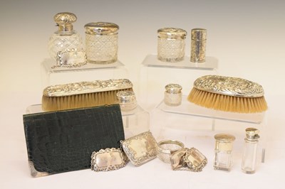 Lot 136 - Edwardian silver purse, four assorted silver wine labels,  etc.