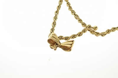 Lot 130 - Three 9ct gold chains