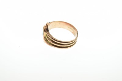 Lot 1 - 9ct gold serpent ring