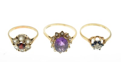 Lot 60 - Three 9ct gold stone set dress rings