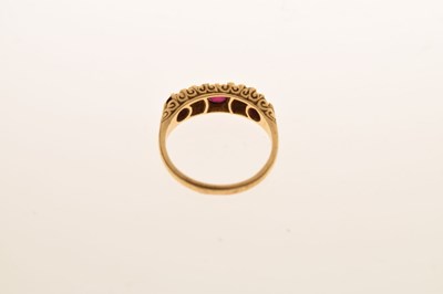 Lot 38 - 18ct gold five-stone ring