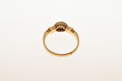 Lot 32 - Late Victorian18ct gold dress ring