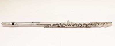 Lot 314 - Yamaha 'Silver 421 II' flute