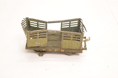 Lot 397 - Hornby Type 30 'O' gauge clockwork locomotive