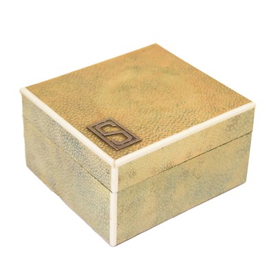 Lot 329 - Harrods shagreen square cigarette box