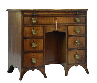 Lot 636 - 19th century mahogany kneehole dressing table/desk