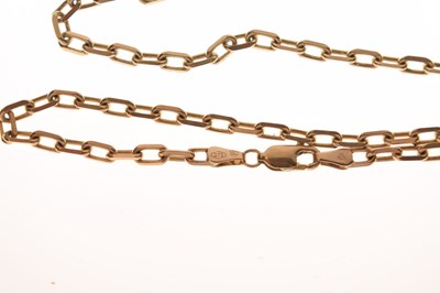 Lot 121 - Three various 9ct gold chains