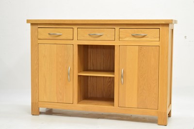 Lot 600 - Modern oak sideboard