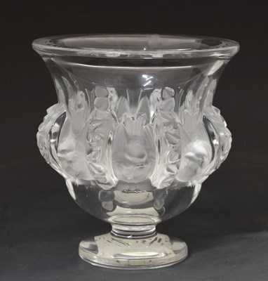 Lot 409 - Lalique Cristal pedestal vase