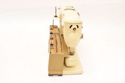 Lot 640 - 1960s Bernina 530-2 sewing machine