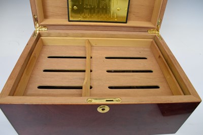 Lot 745 - Adorini Humidor Venezia with a collection of loose Habana Cigars