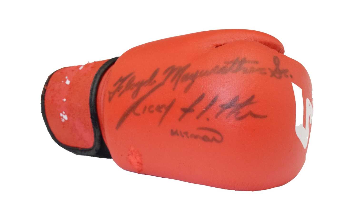 Lot 358 - Ricky Hatton/Floyd Mayweather signed boxing glove